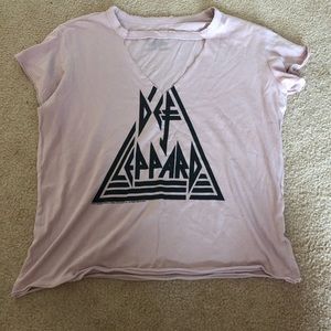 American Threads cropped distressed tee